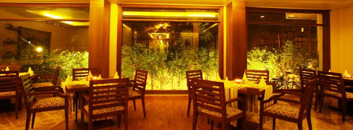 1240/juSTa Greater Kailash - New Delhi 06.jpg